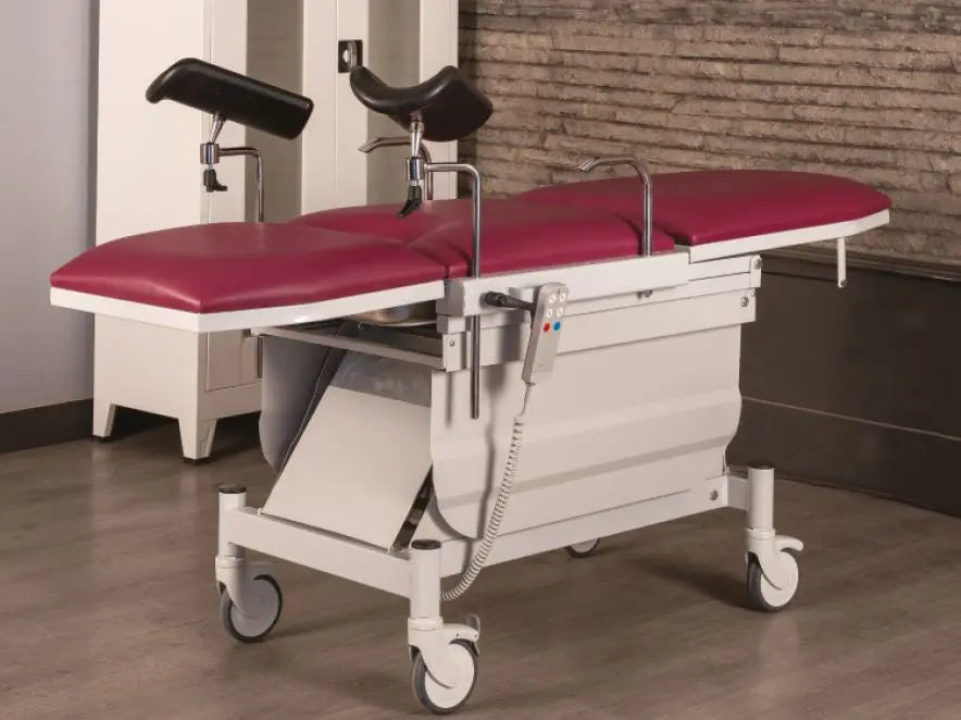 JİNEKOLOJİK MUAYENE KOLTUĞU (ÜÇ MOTOR) TM-A 1021 - Lento Medikal