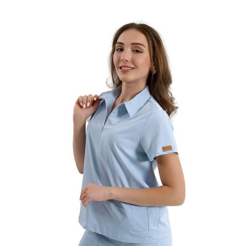 BRL MEDİNİLLA | Tek Üst Yandan Cepli Gizli Fermuar Polo Yaka Doktor Hemşire Cerrahi Forma Bebe Mavi